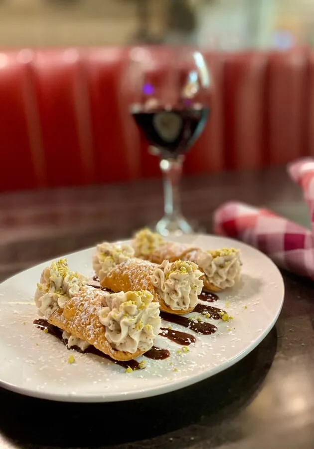 Slice of Vegas Menu Cannolis