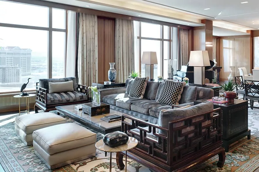 Chairman 3-4 Bedroom Suite Living Room