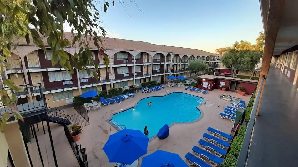 Mardi Gras Hotel Las Vegas Pool