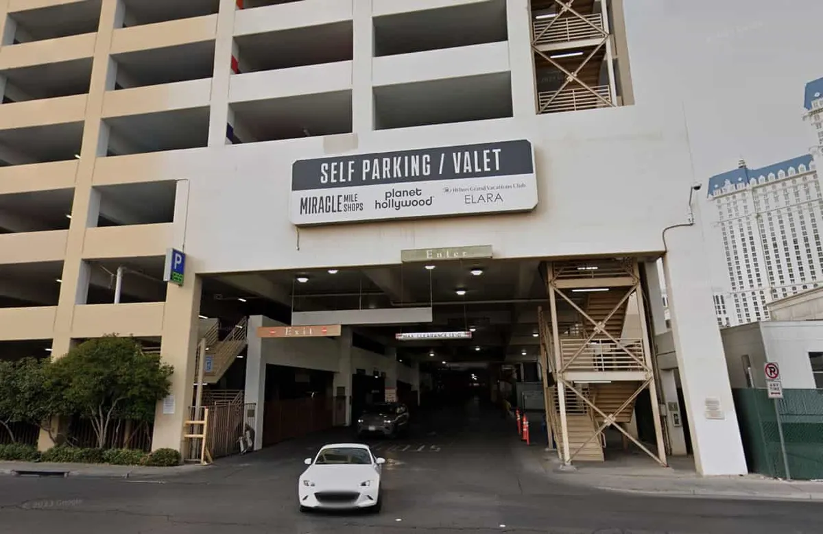 self parking garage for Planet Hollywood and miracle Mile shops