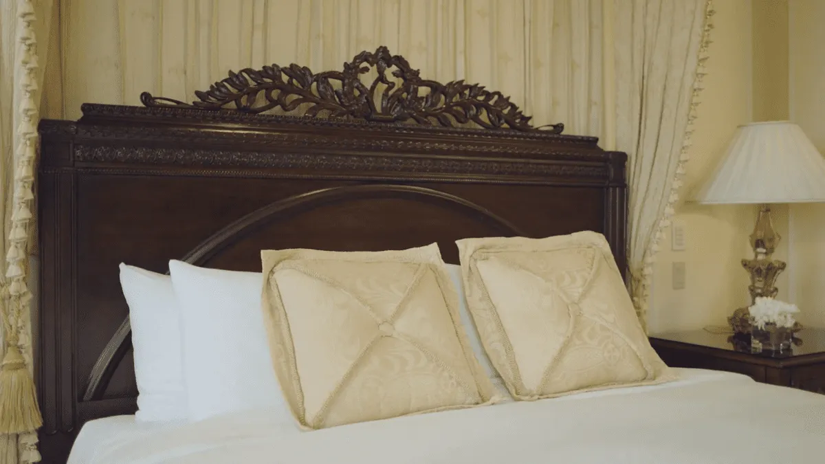 The Venetian Penthouse Room