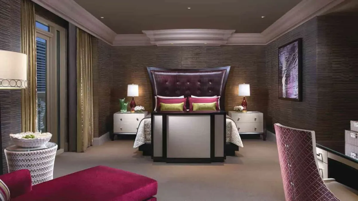 Two-Bedroom Grand Lakeview Suite Bedroom