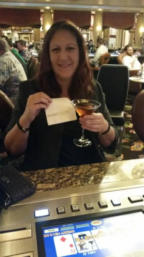 Sportsbook & Bar