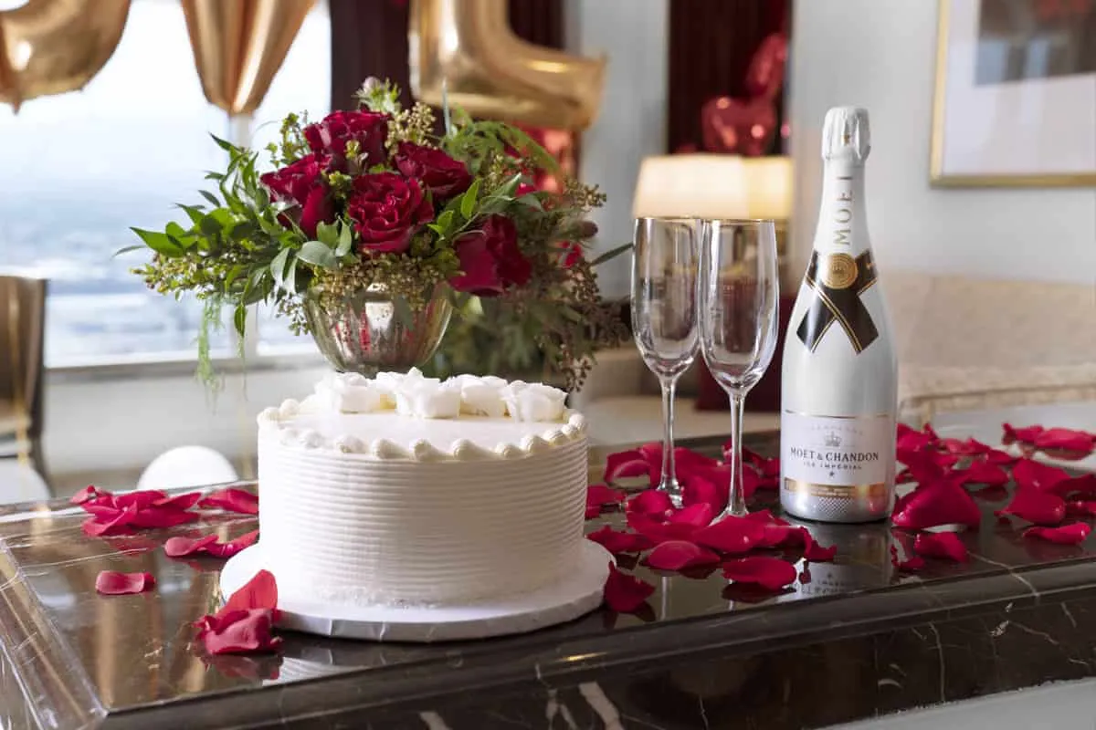 champagne and cake