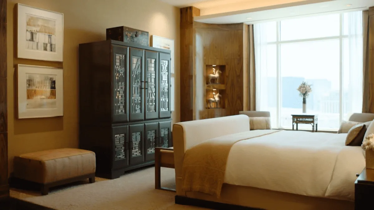 venetian chairman suite King Bedroom