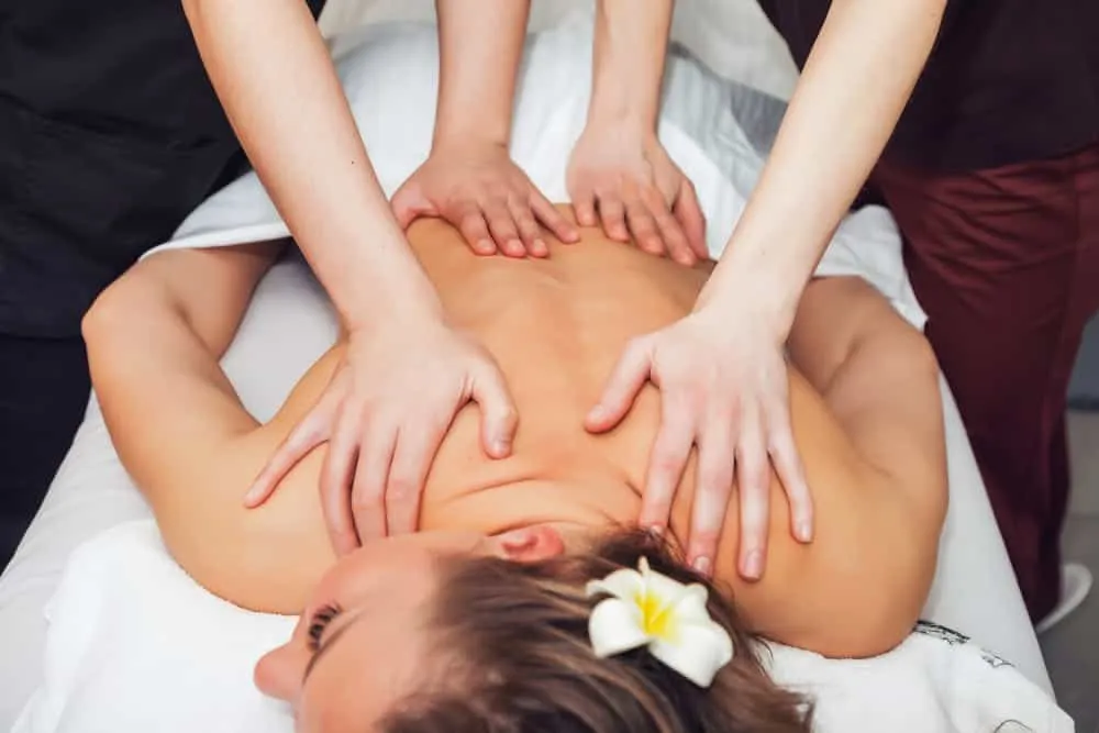 Four Hands Massage 