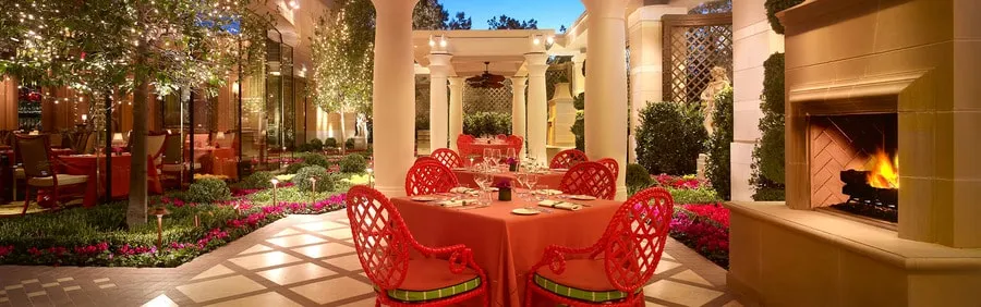 Sinatra Wynn Outdoor Dining