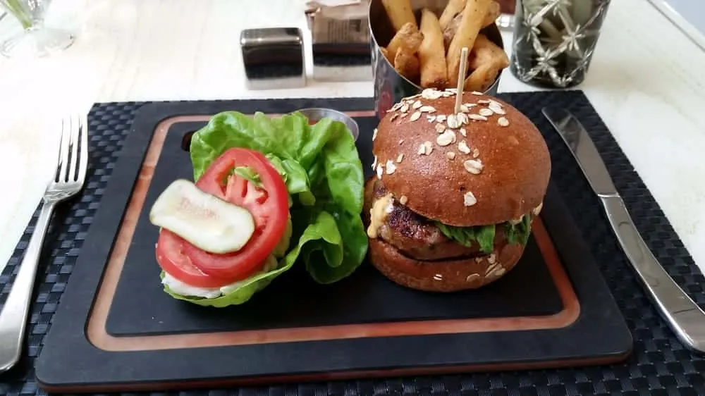 Turkey Burger w/ roasted tomato aioli and avacado!