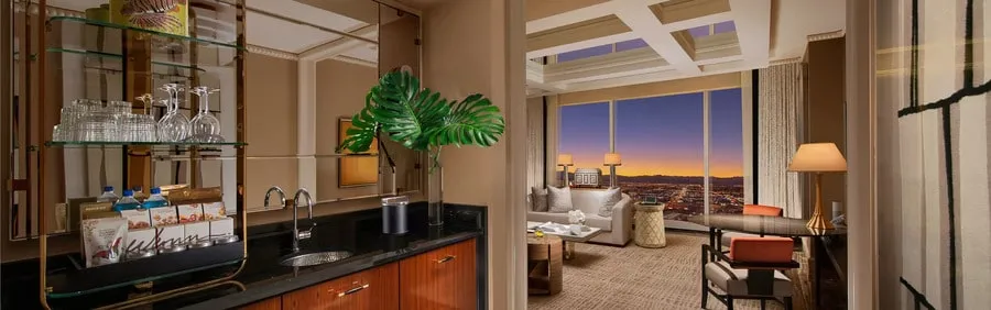 Wynn Tower Parlor Suites Wet Bar