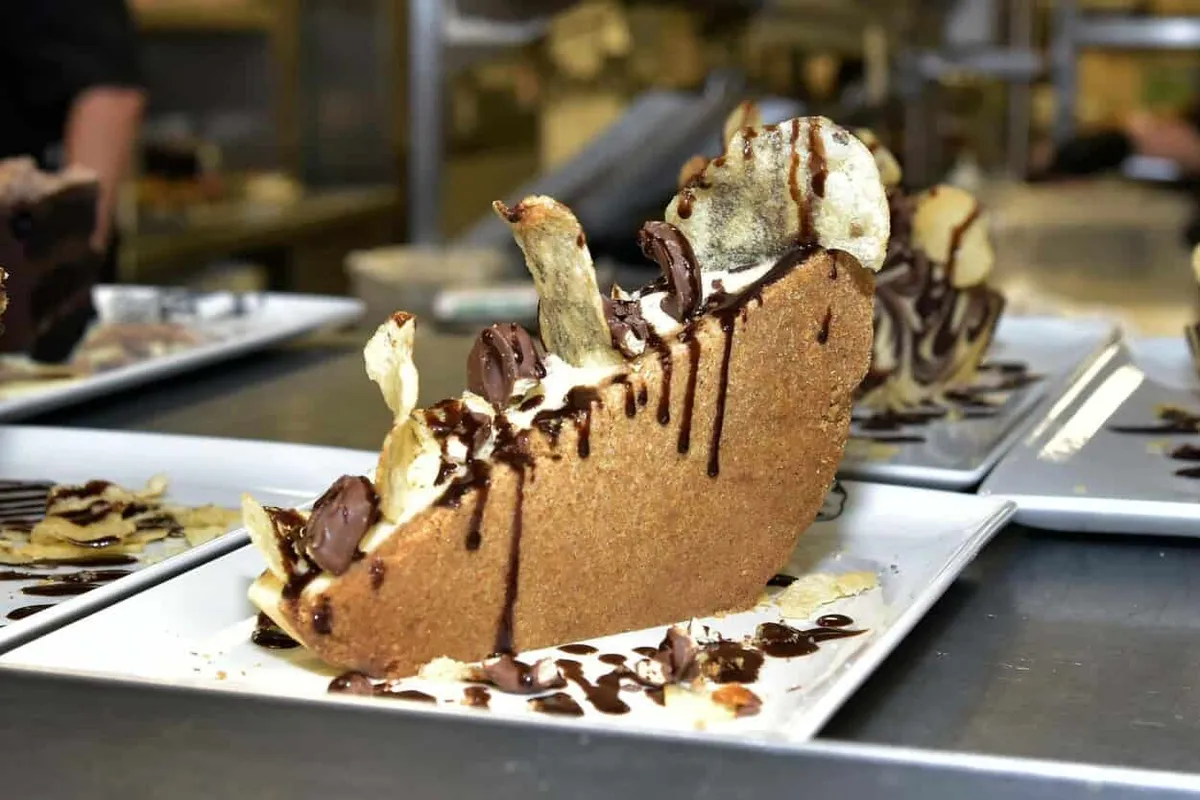 Cheesecake Challenge at Guy Fieri ‘s Vegas Kitchen & Bar