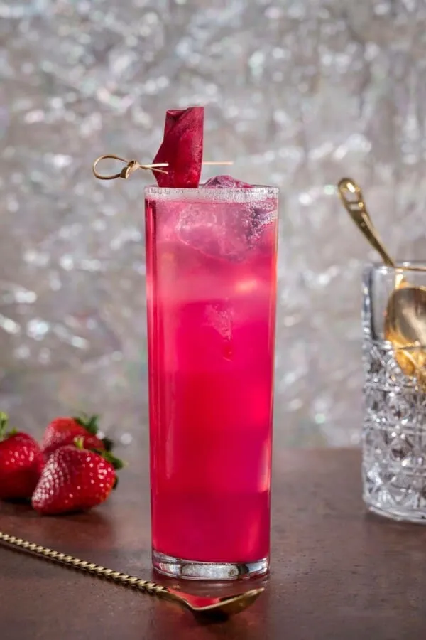Cocktail at Parasol