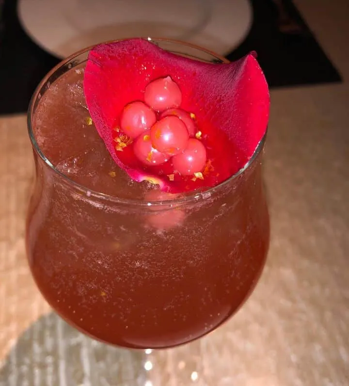 Cocktails at Wazuzu