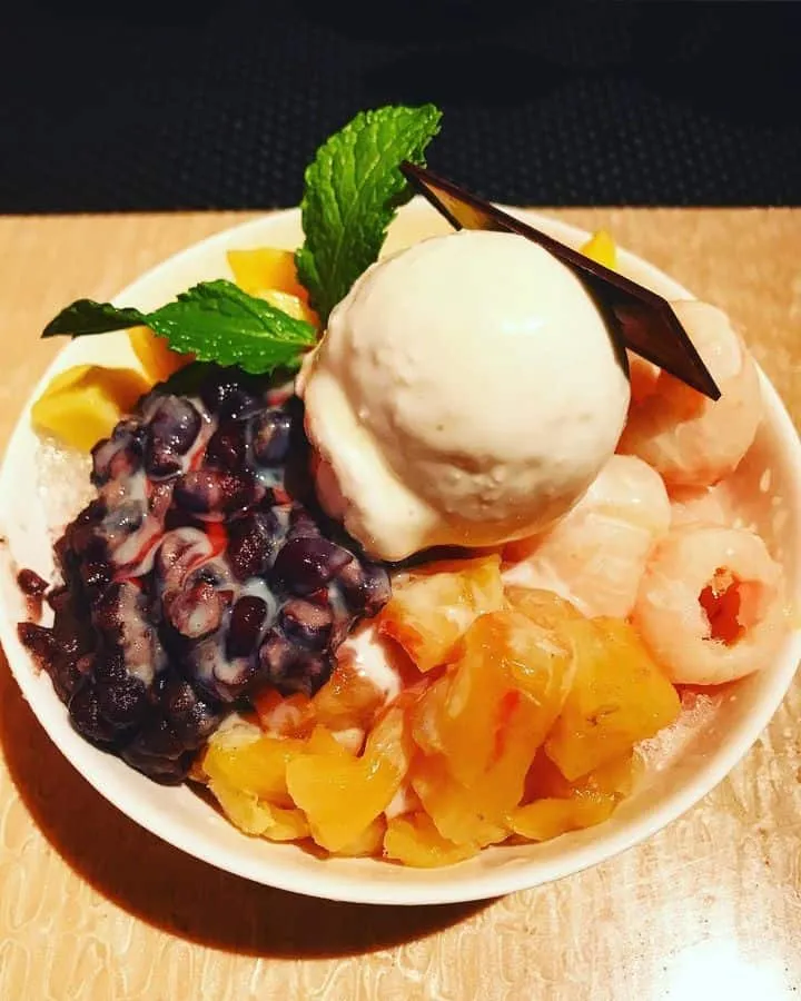 Dessert at Wazuzu