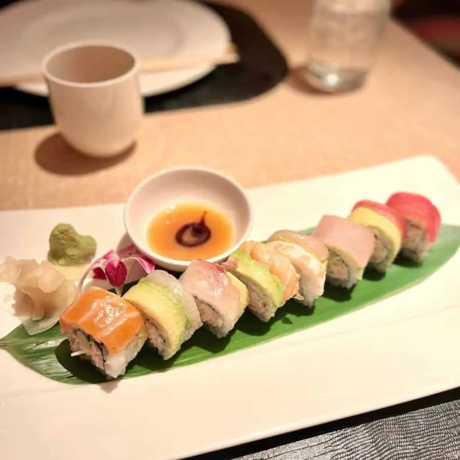 Vegan Rainbow Roll