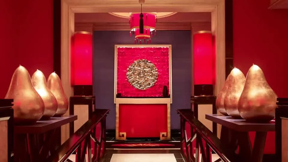 Wazuzu Wynn Atmosphere