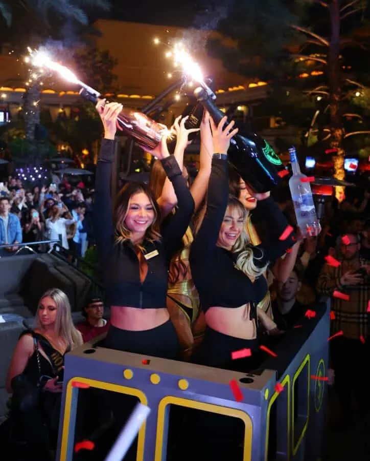 XS Nightclub Dress Code