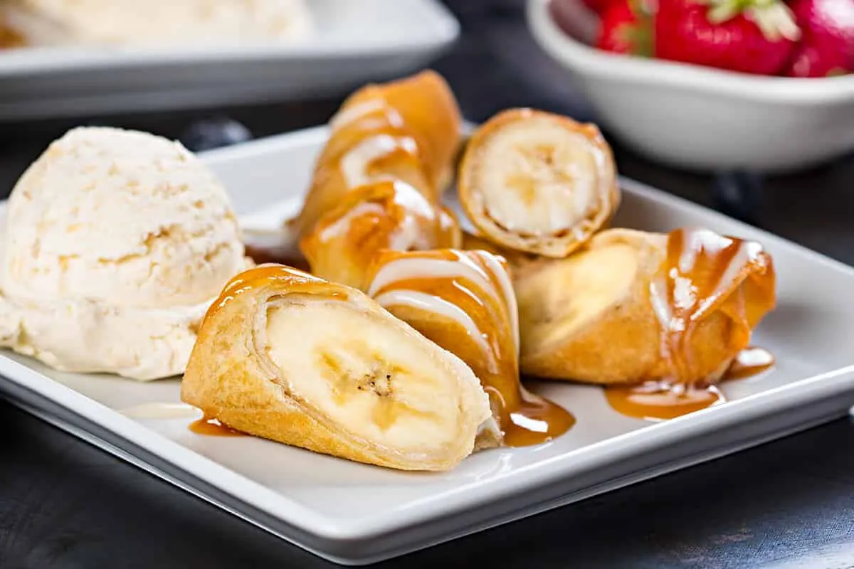 Banana Spring Rolls in Desserts