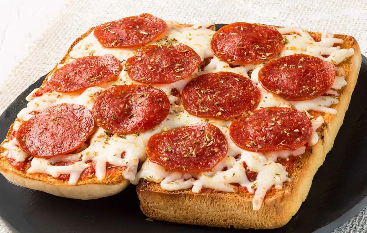 Cheese Pepperoni Pizza Bread