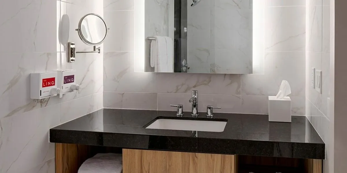 Classic Room Bathroom