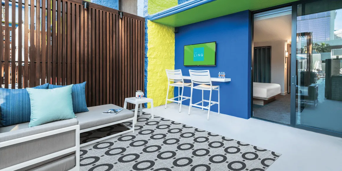 Deluxe Poolside Cabanas