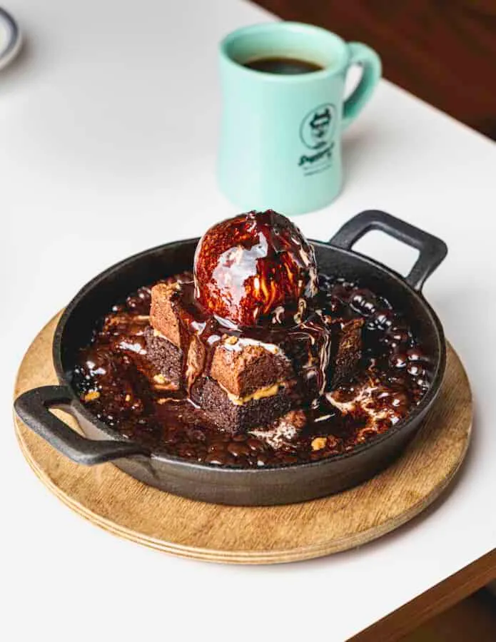 Sizzlin Brow Coffee