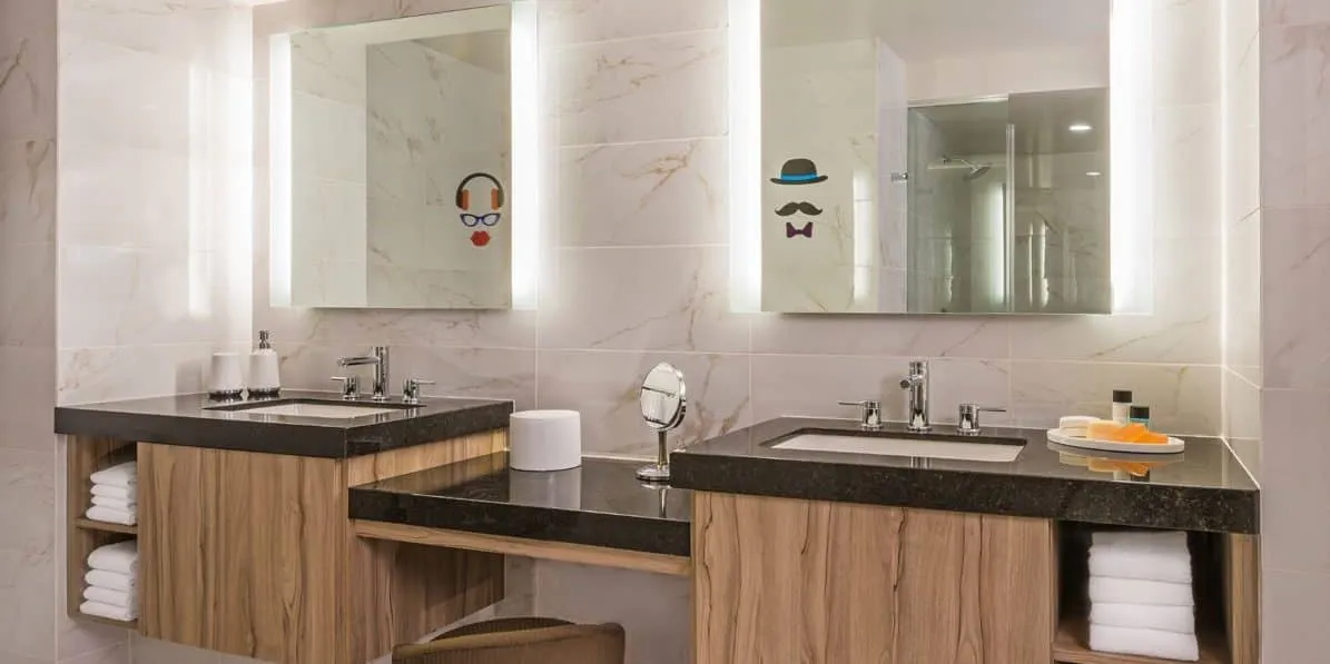 The LINQ Penthouse Bathroom