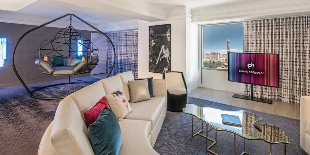 Ultra Boulevard Suite Living Room