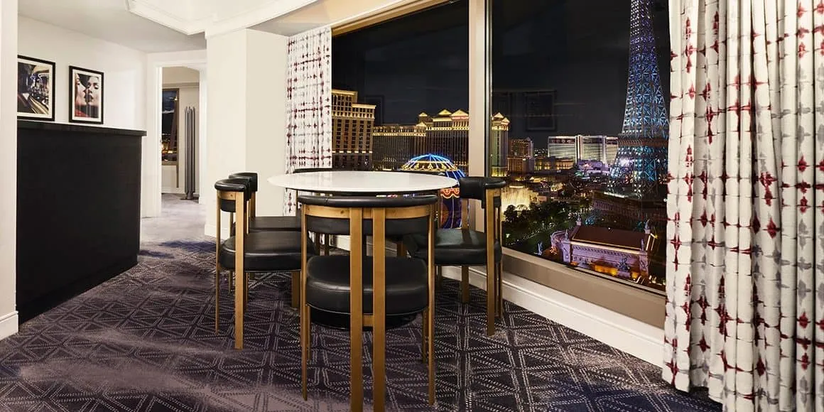 Ultra Panorama Suite Dining Area