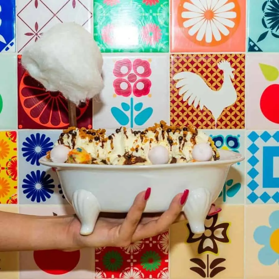 Best Friend Bathtub Ice CreamSundae