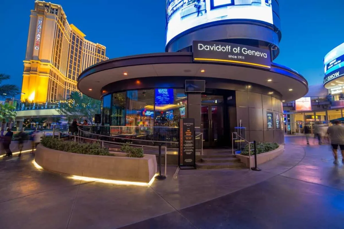 Davidoff of Geneva Cigar Lounge
