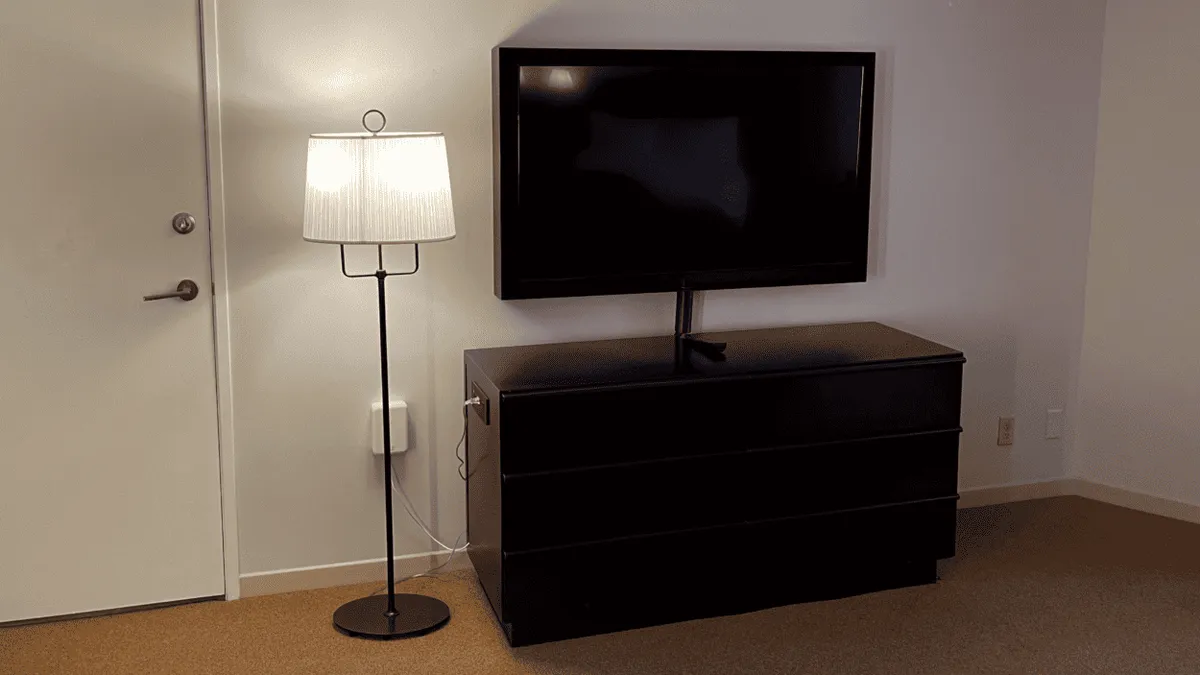 Nightingale Suite TV