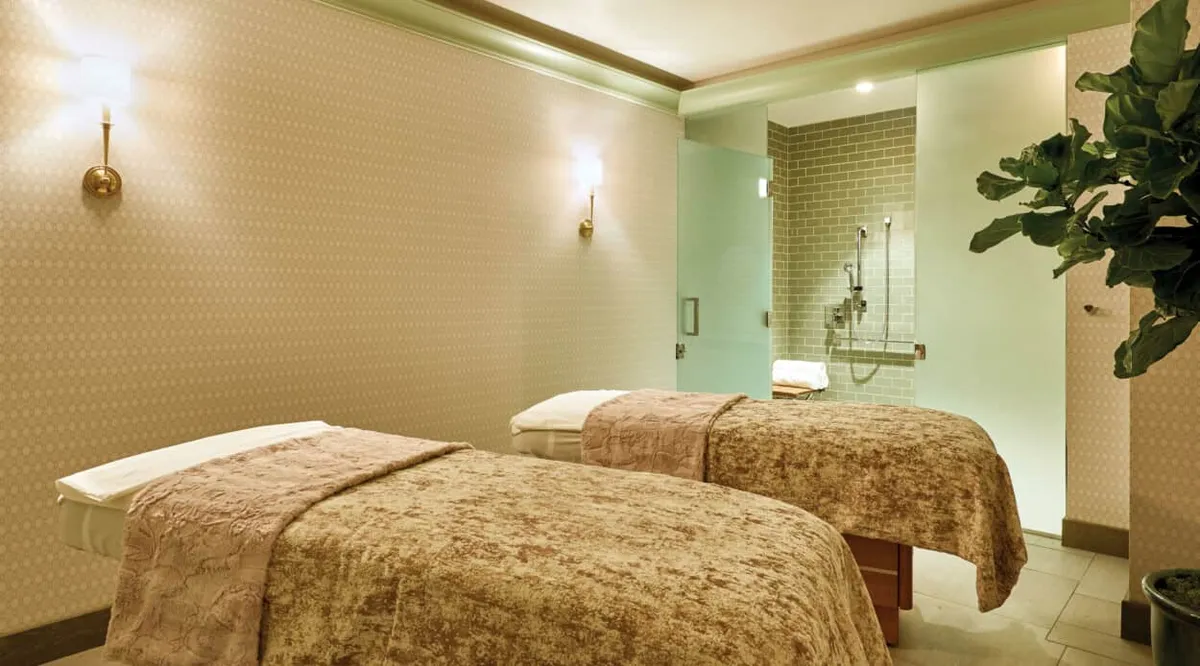 Park MGM's Spa Treatment Room With Shower