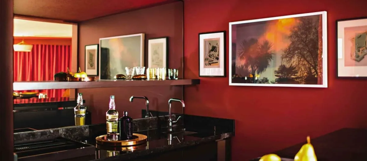 Peacock Hospitality Suite Wet Bar