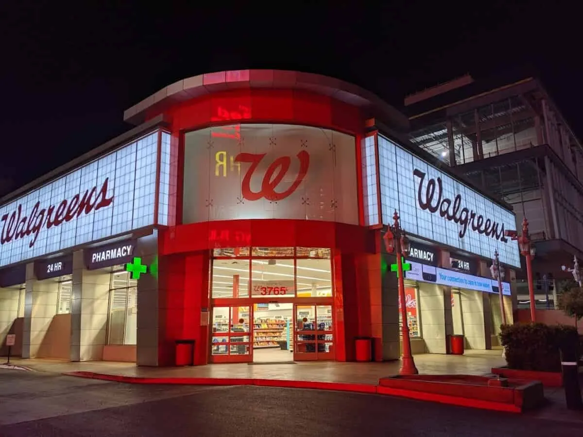 Walgrenn at Across From Park MGM