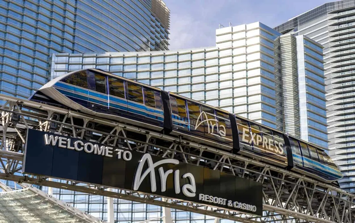 ARIA Express Tram