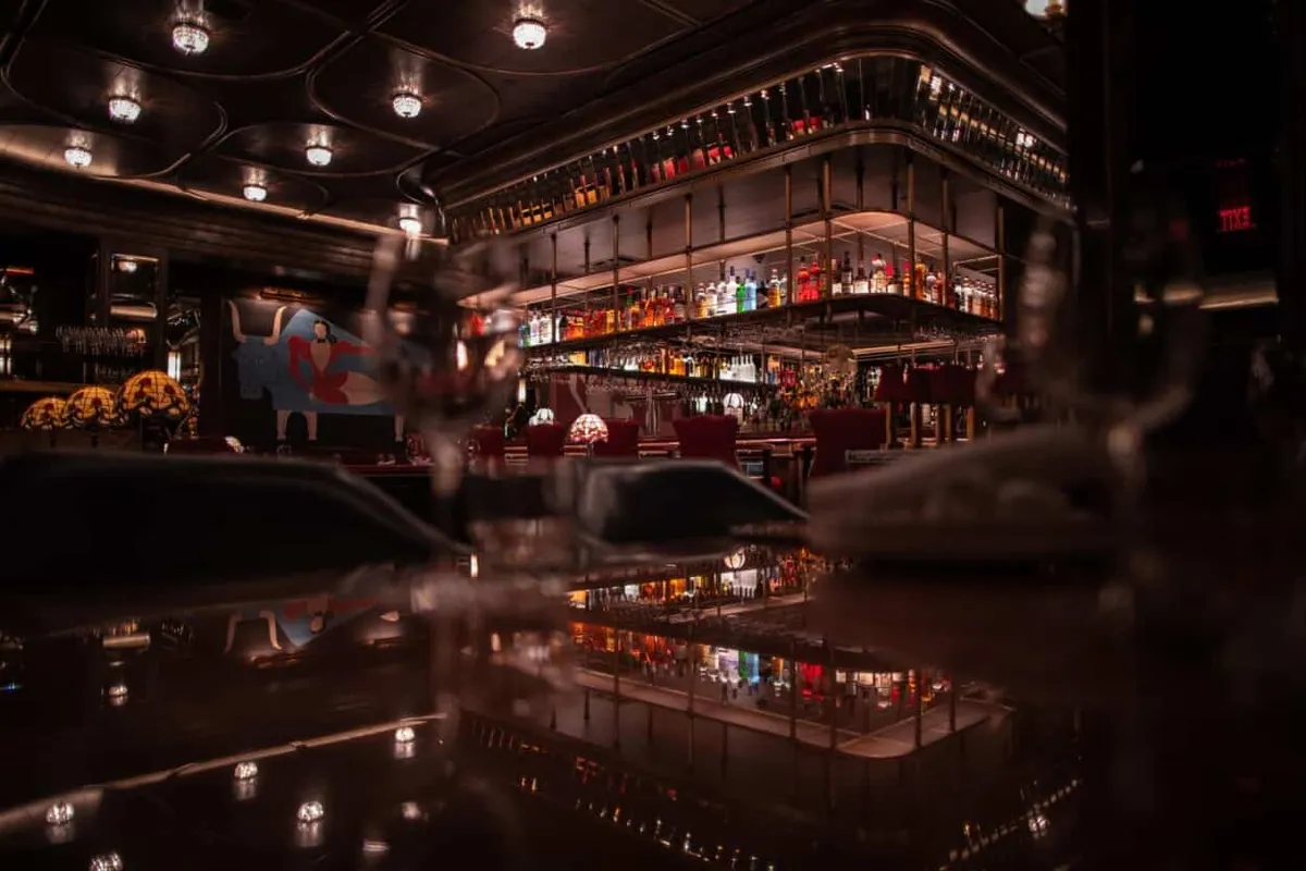 Bavette's Steakhouse & Bar