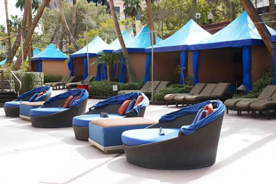 Treasure Island's Day beds