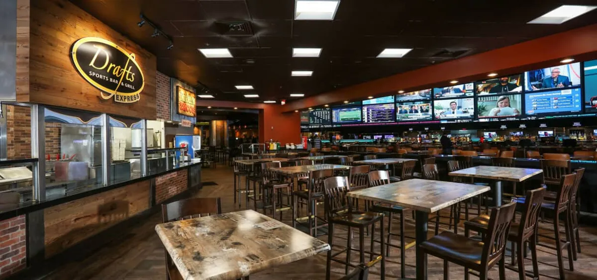 Draft Sports Bar & Grill Express