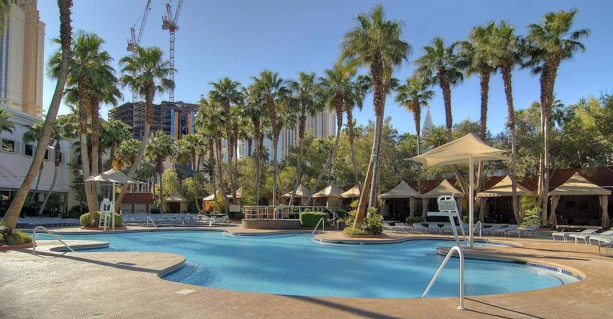 Lanai & Cabana Rental Policies