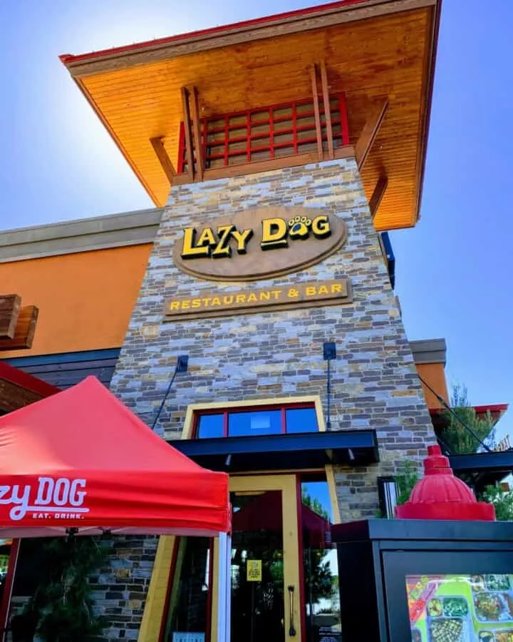Lazy Dog Restaurant & Bar