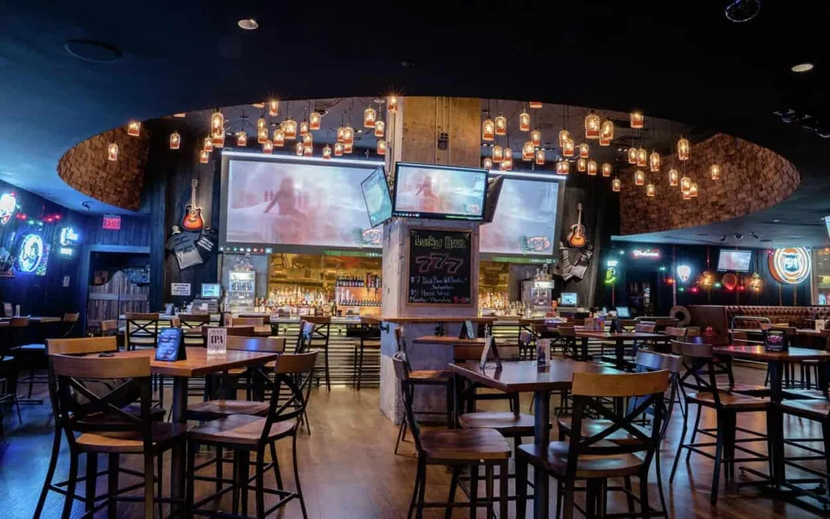 Losers Bar at MGM Grand