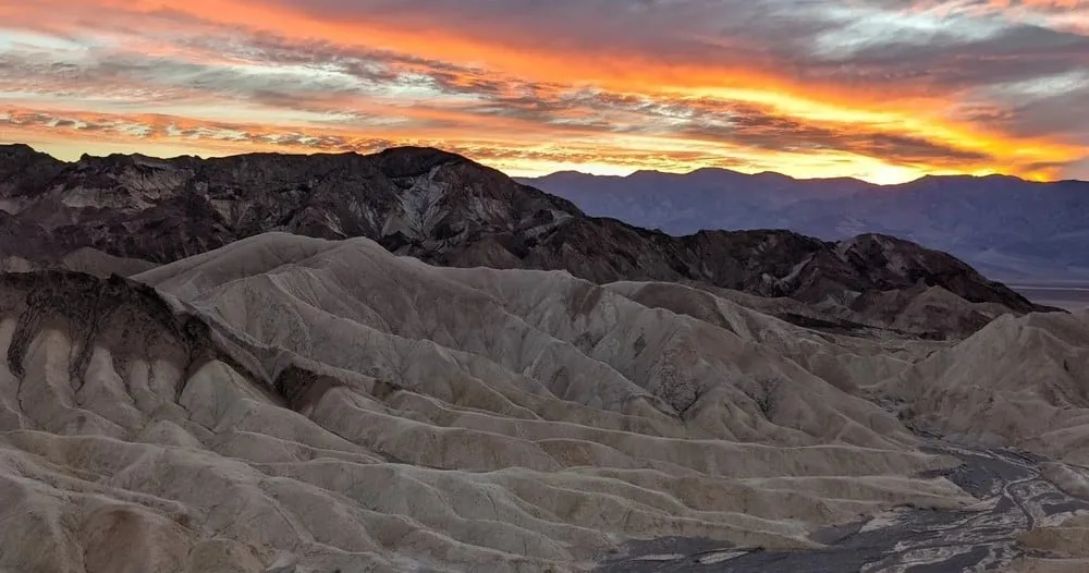 Mojave Wave Small Group Adventure Tour to Death Valley