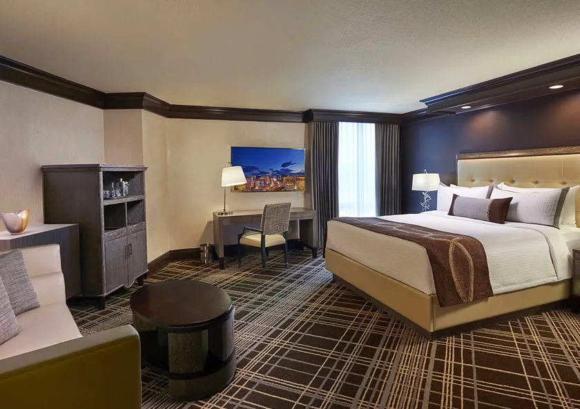 Petite Suite Bedroom