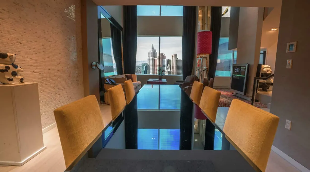 MGM SKYLOFTS One Bedroom Loft Dining