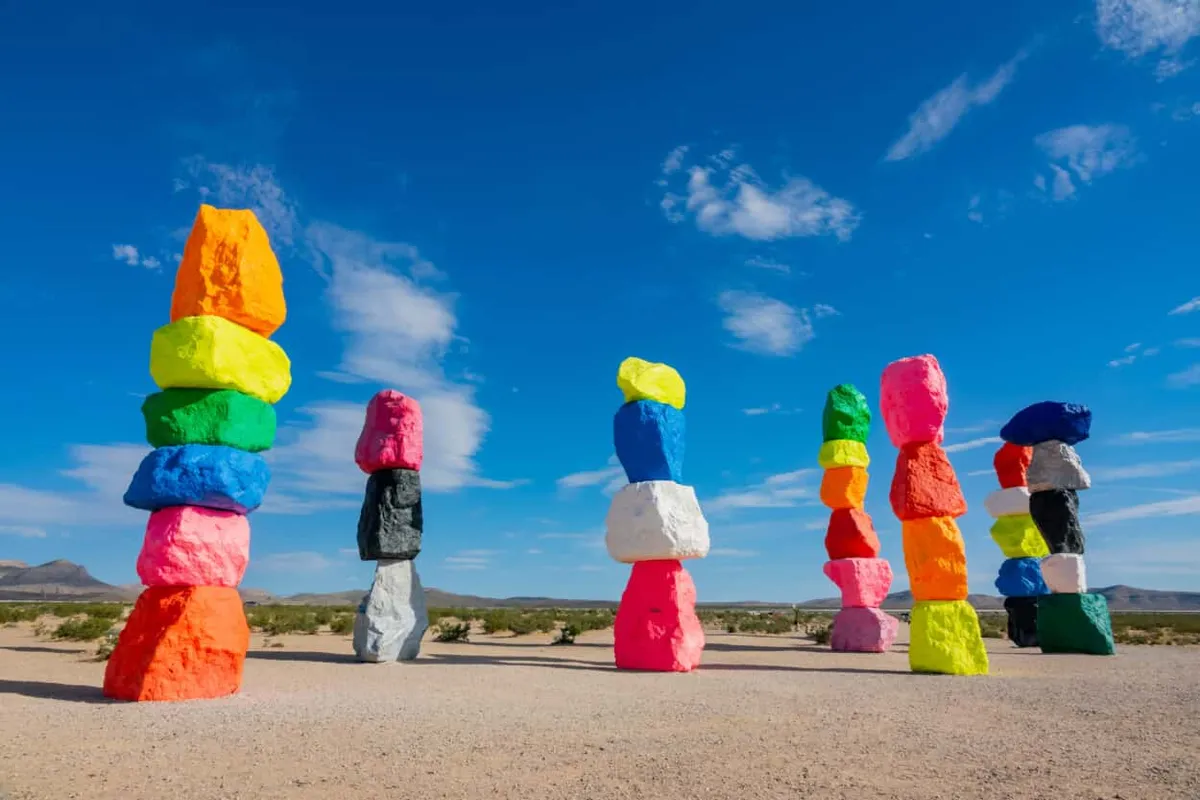 7 Magic Mountains