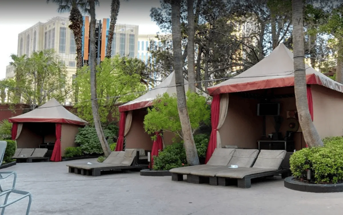 TI Pool Cabana