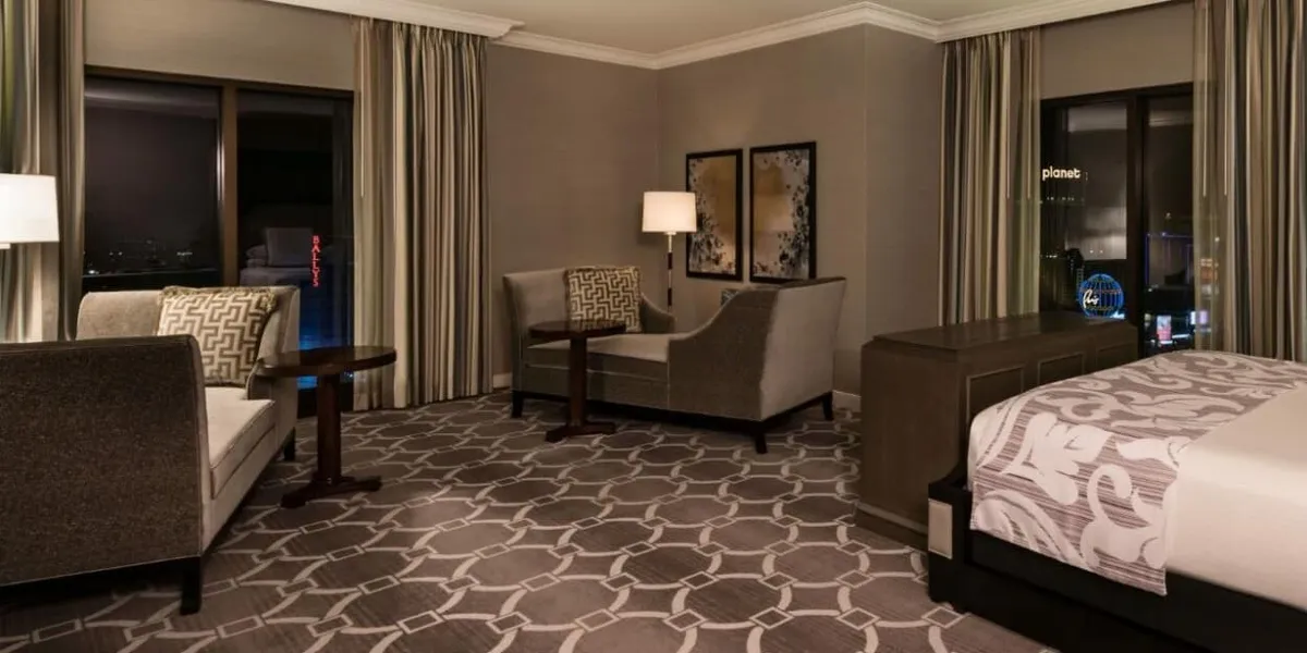 Augustus Premium Studio Living Room