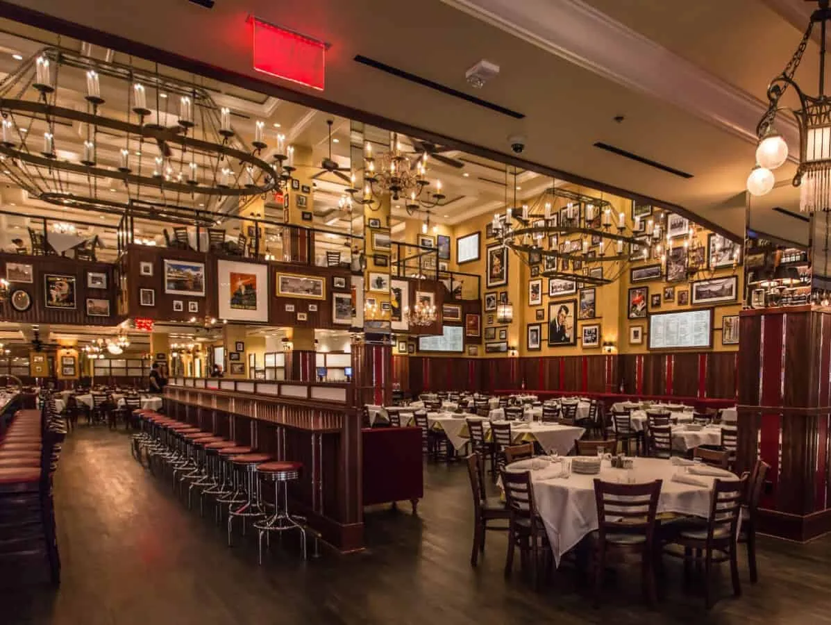 Carmine’s Italian-Restaurant