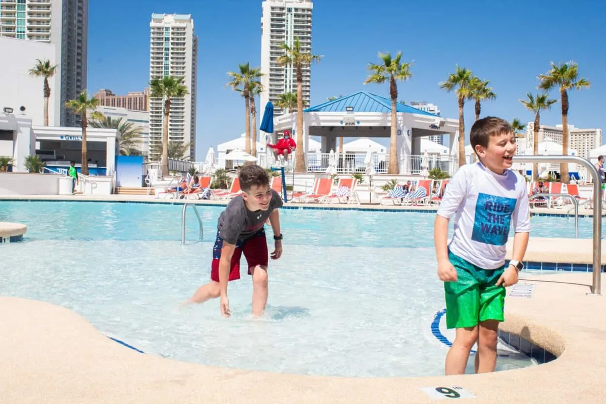 Children at the Westgate Las Vegas Pool