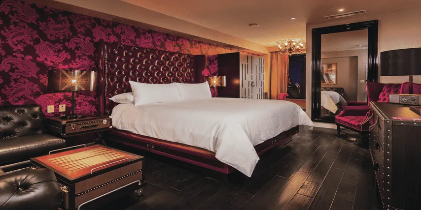 Classic Rooms King Bedroom